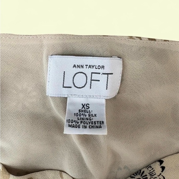 LOFT Beige Floral Silk Blouse with Tie Detail - Picture 3 of 3